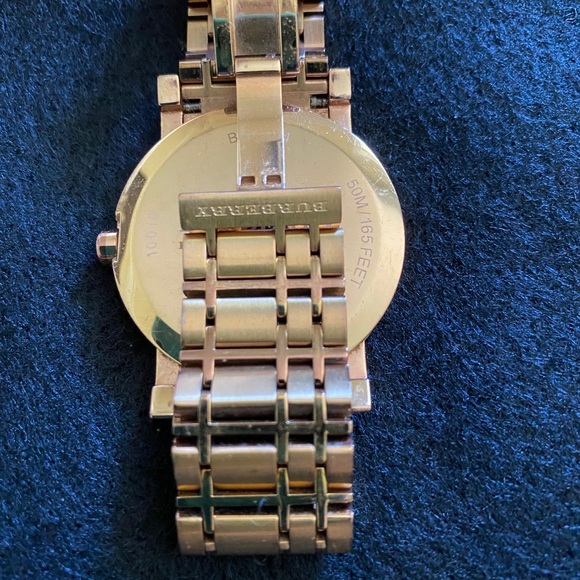 Burberry, BU1864 rose gold check bracelet watch - Picture 5 of 8